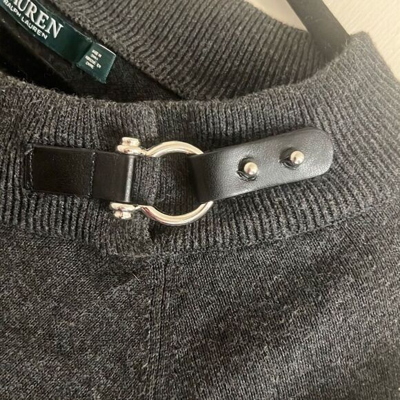✨Lauren Ralph Lauren Buckle Boatneck Grey Sz Large Sweater✨ - Picture 10 of 11